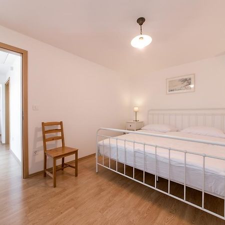 Vila Sistiana Kostanjevica na Krasu Exterior foto