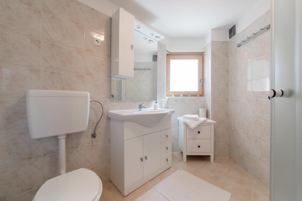 Vila Sistiana Kostanjevica na Krasu Exterior foto